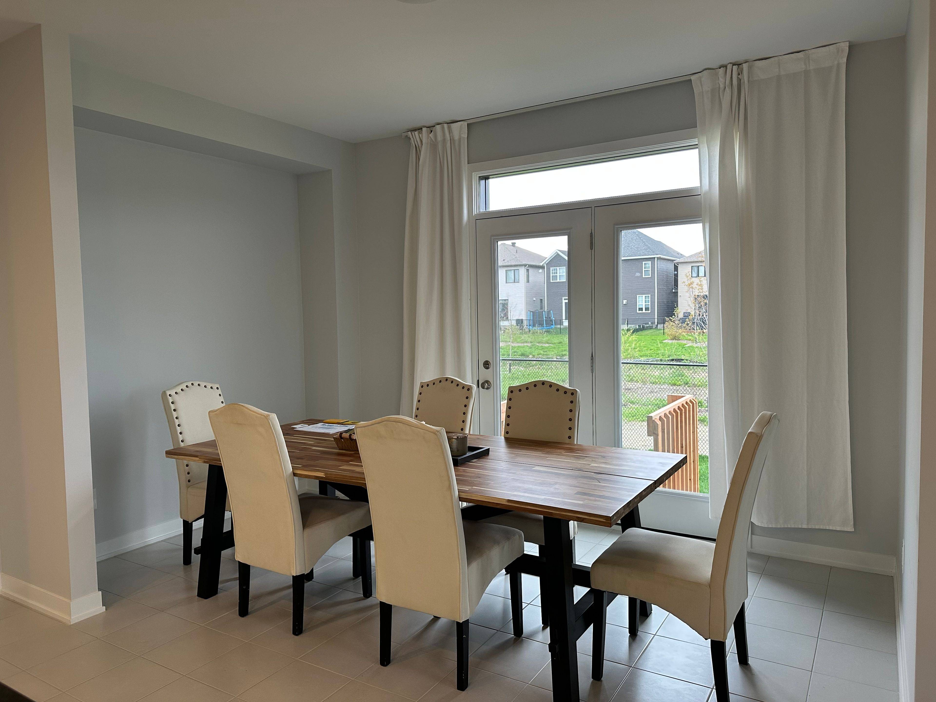 Stittsville - Munster - Richmond, ON K0A 2Z0,50 Green Ash AVE