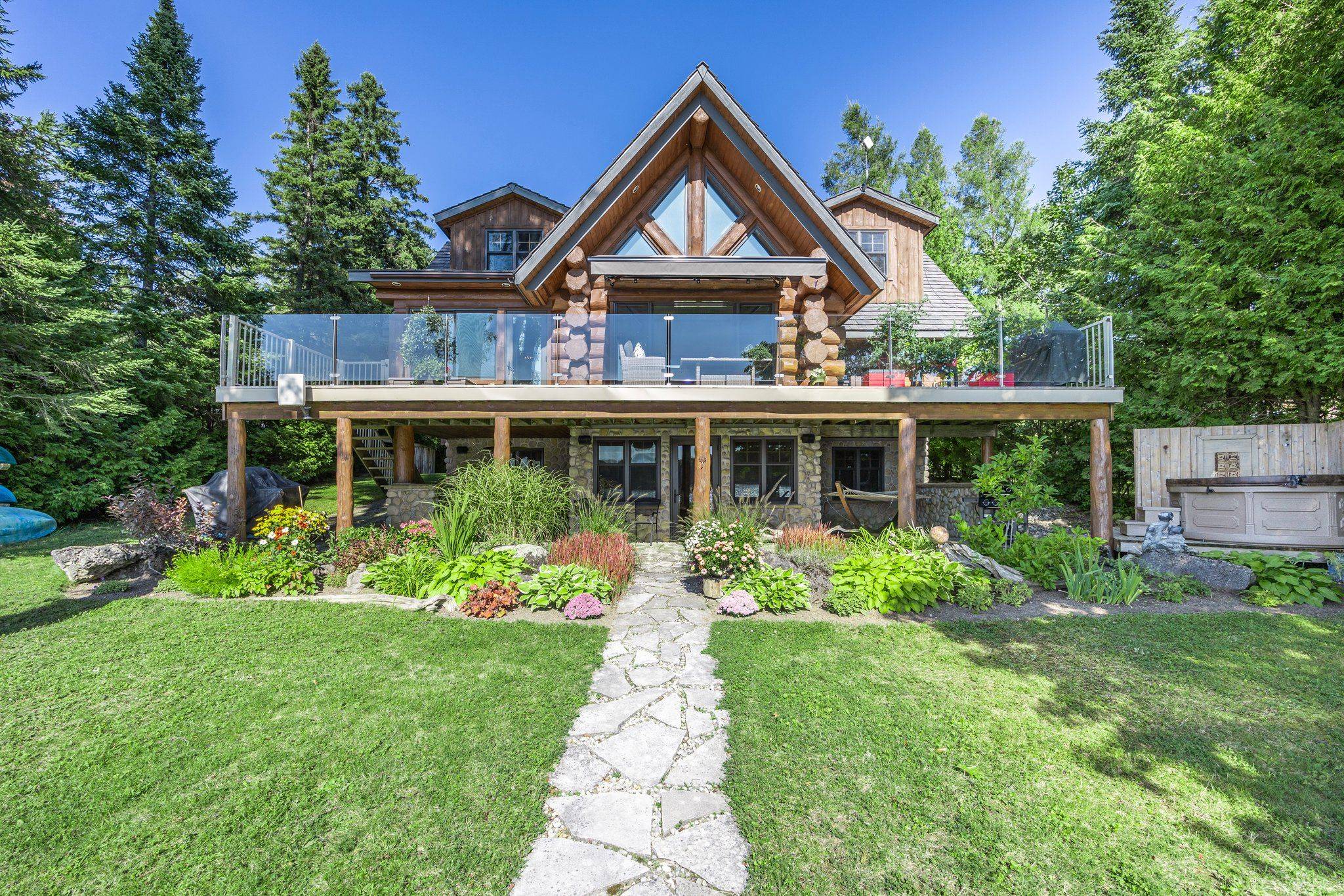 Grey Highlands, ON N0C 1E0,158 Wiles LN