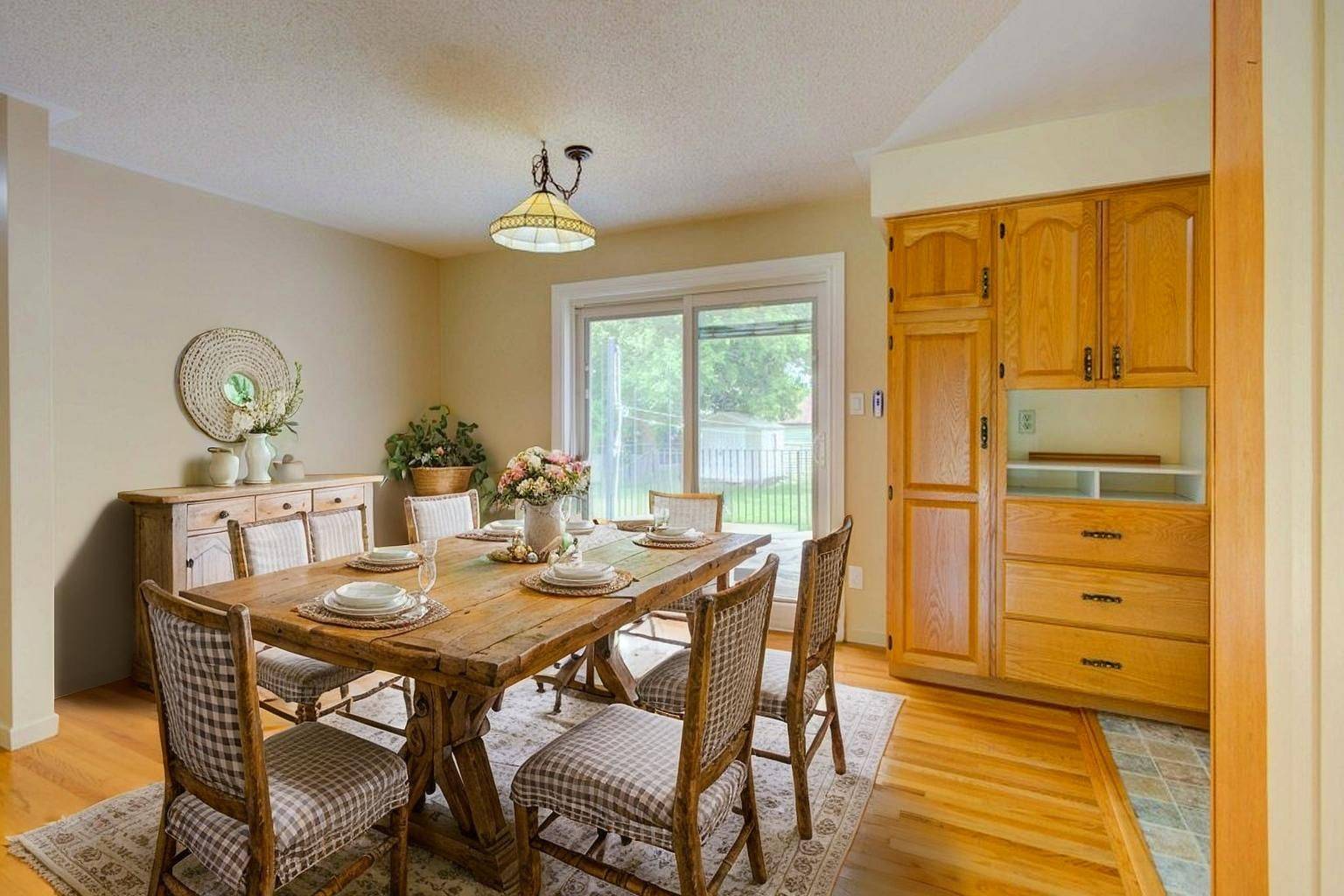 Gananoque, ON K7G 2T1,175 Elm ST