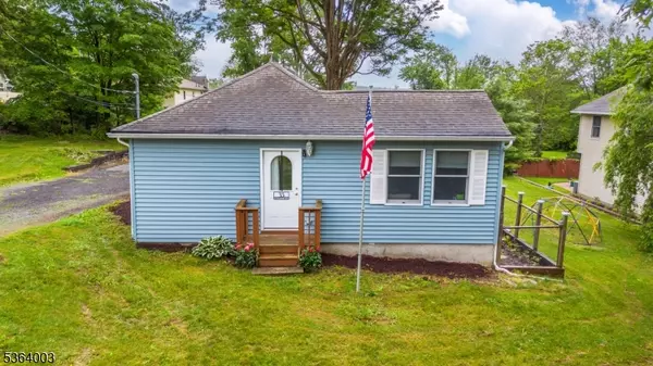 West Milford Twp., NJ 07421,35 Magnolia Rd