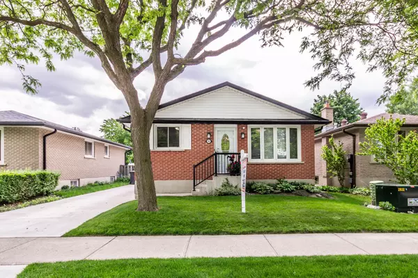 211 Hadati RD N, Guelph, ON N1E 6N4
