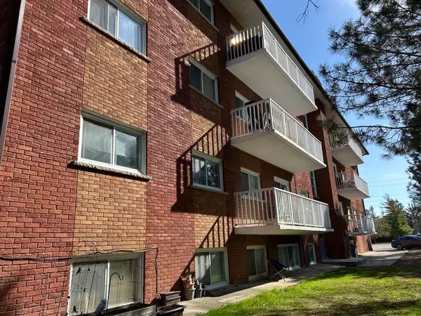 Guelph, ON N1E 5K1,497 Victoria RD N