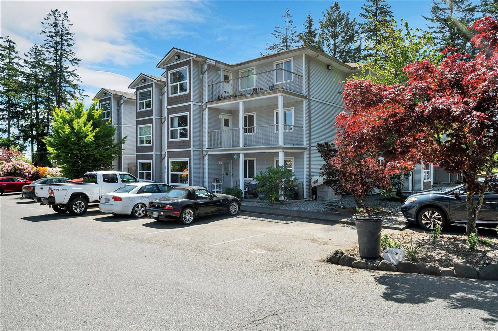 262 Birch St #203, Campbell River, BC V9W 2S3