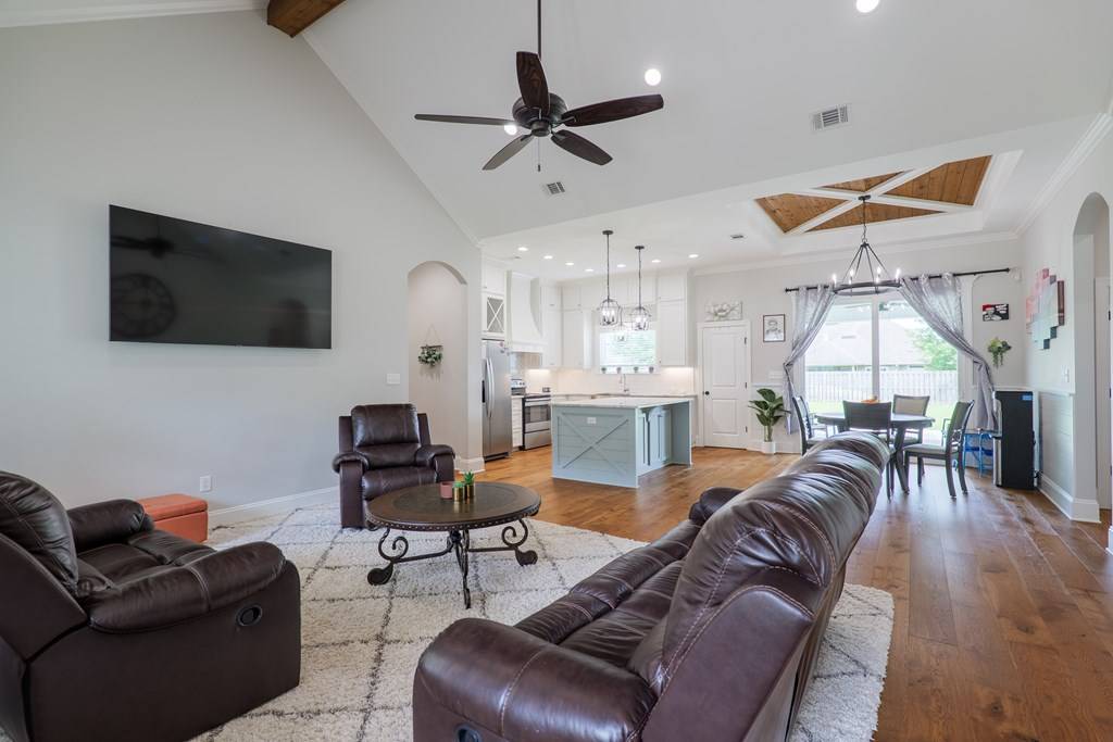 Valdosta, GA 31601,4068 Cane Mill Circle