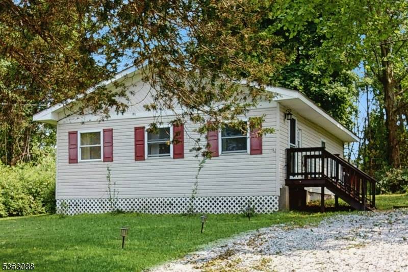 970 Cedar Dr, Stillwater Twp., NJ 07860
