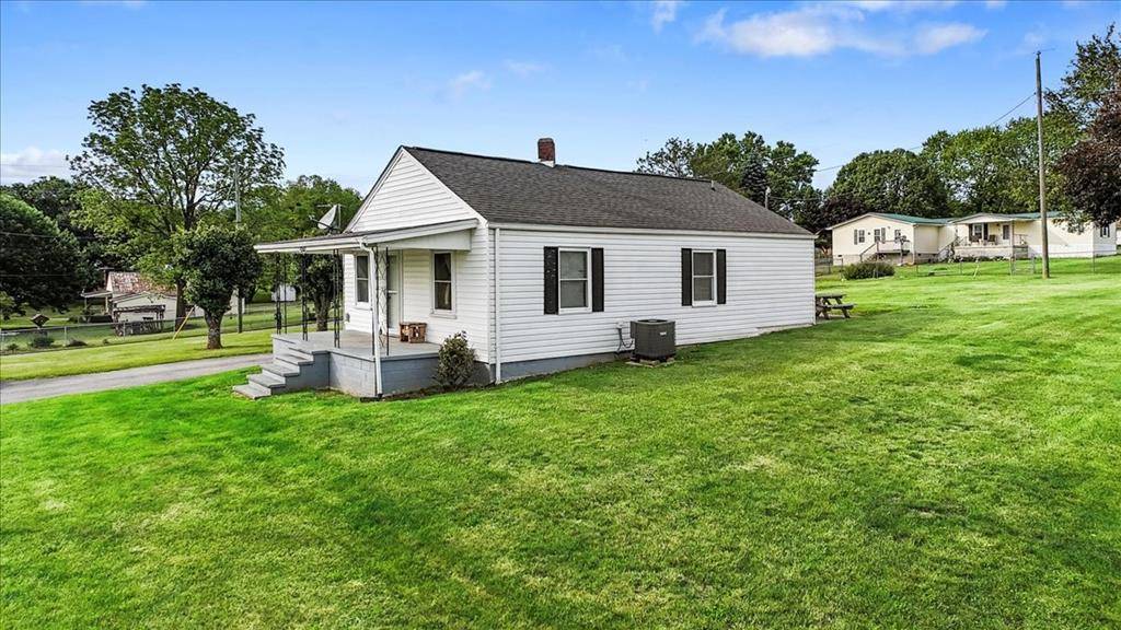 Pulaski, VA 24301,5144 Thornspring Road