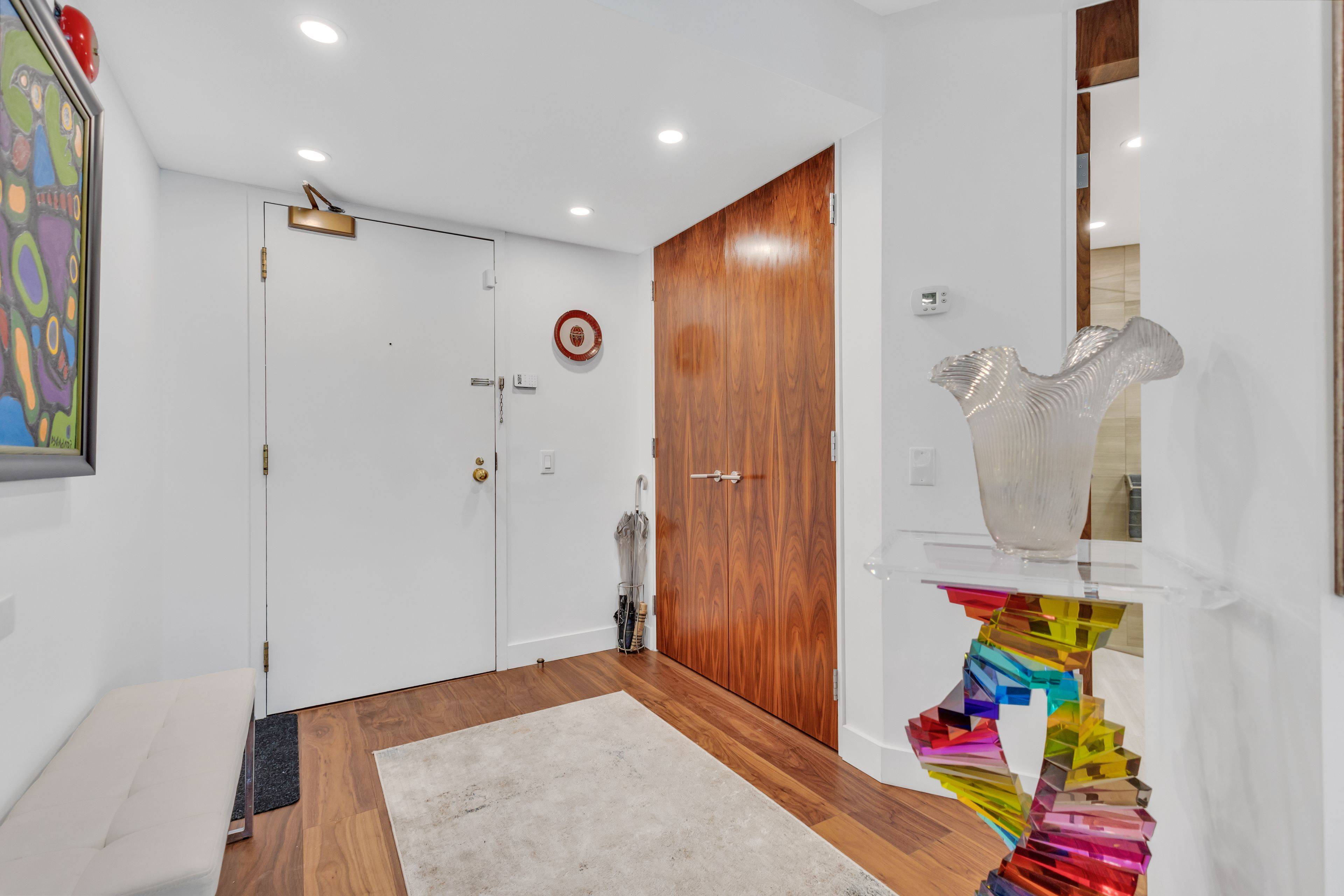 Toronto C02, ON M5R 2C4,1331 Bay ST #402