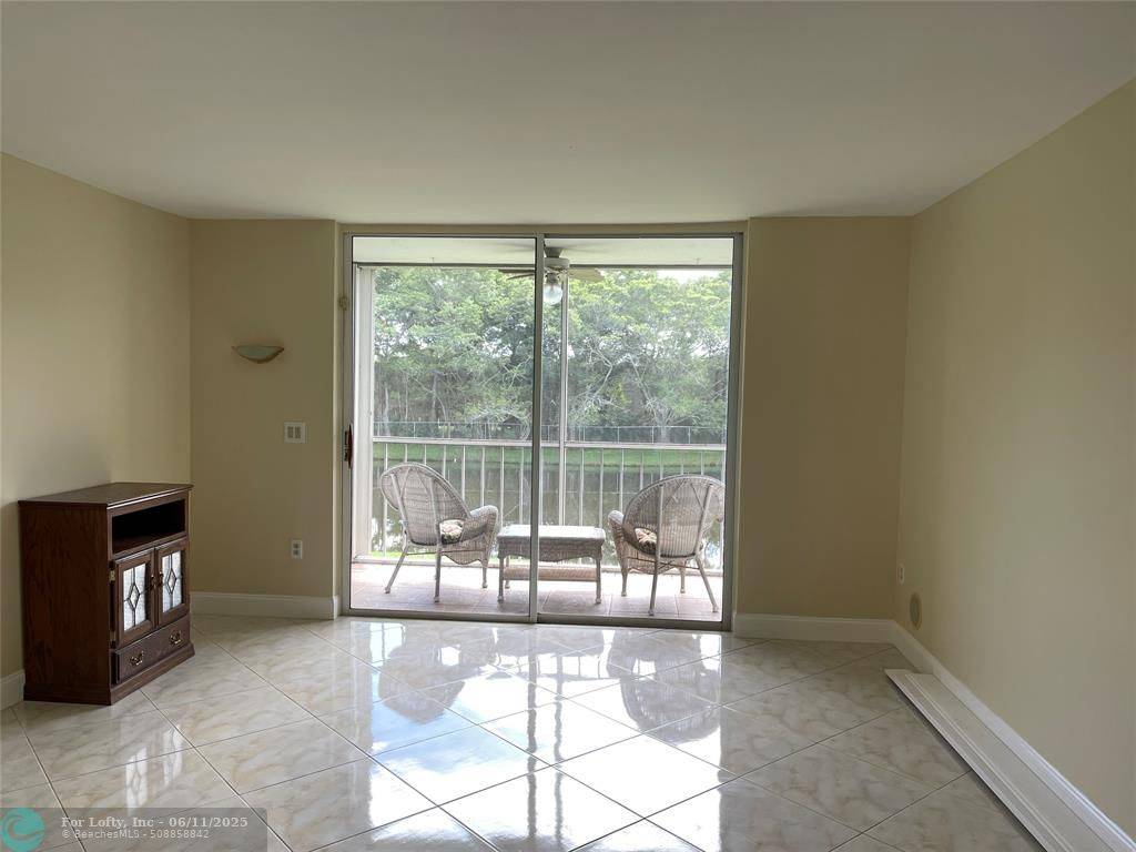 Delray Beach, FL 33484,5936 Morningstar Cir #203