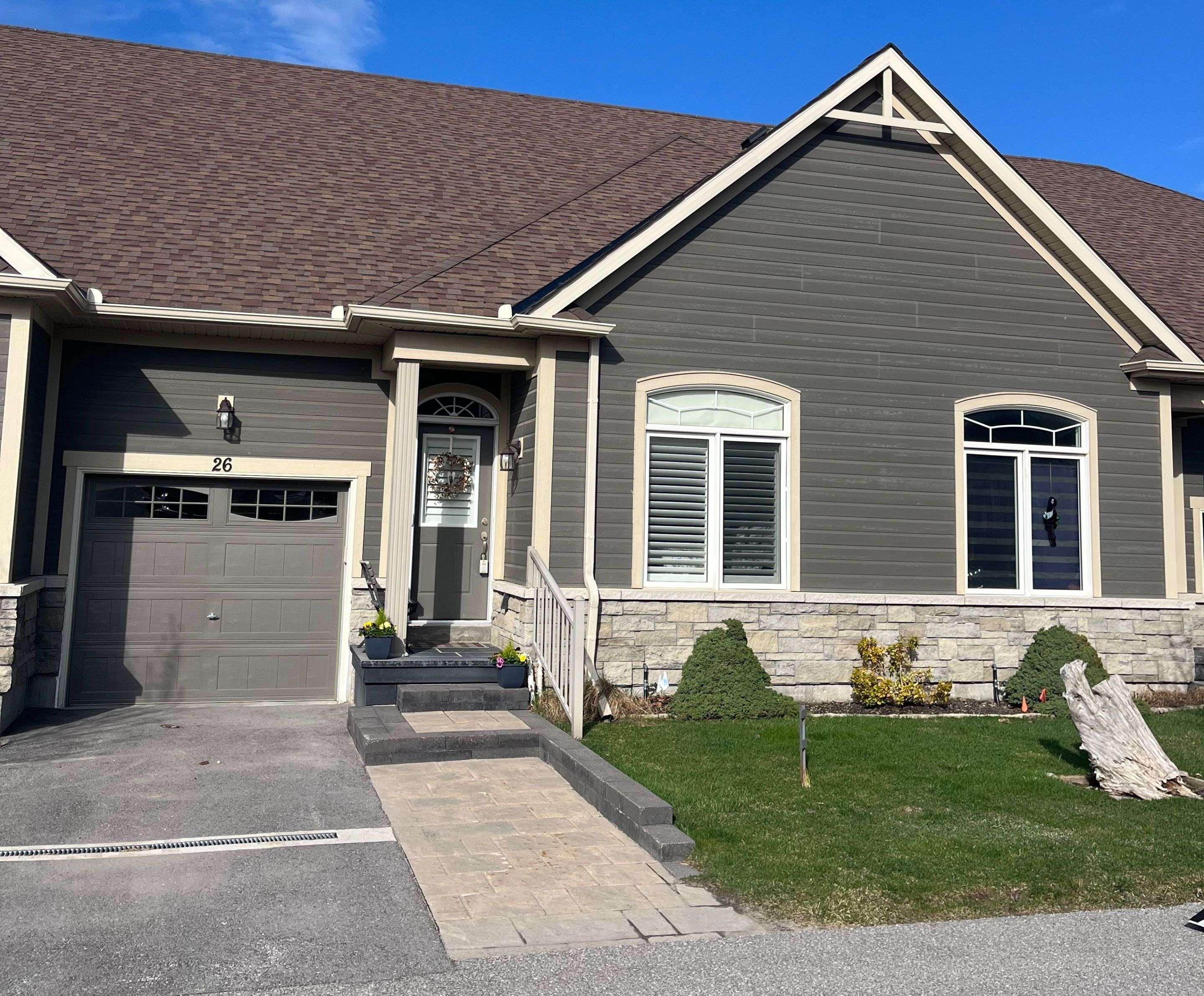 Collingwood, ON L9Z 0Z6,26 Kari CRES #29