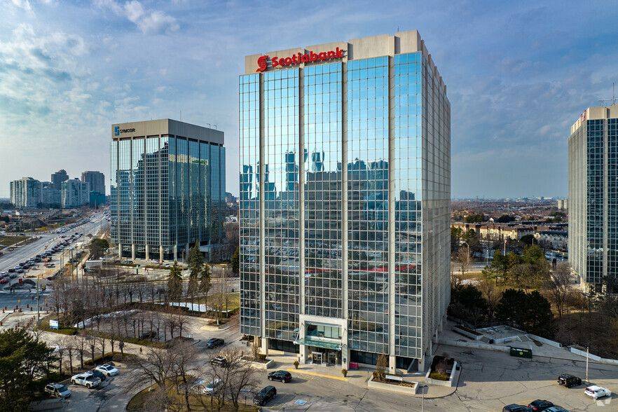 4 Robert Speck Pkwy #600, Mississauga, ON L4Z 3Y4