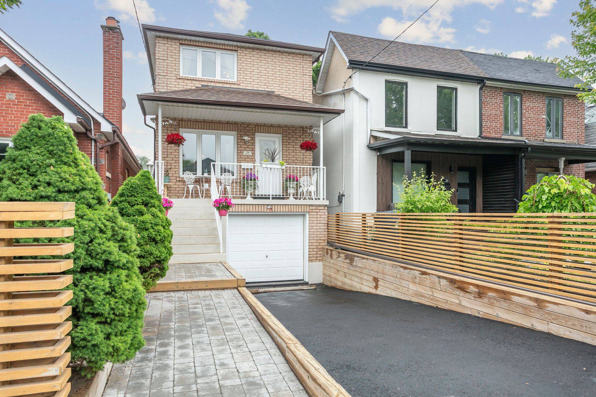 Toronto W03, ON M6N 4N2,26 Guestville AVE
