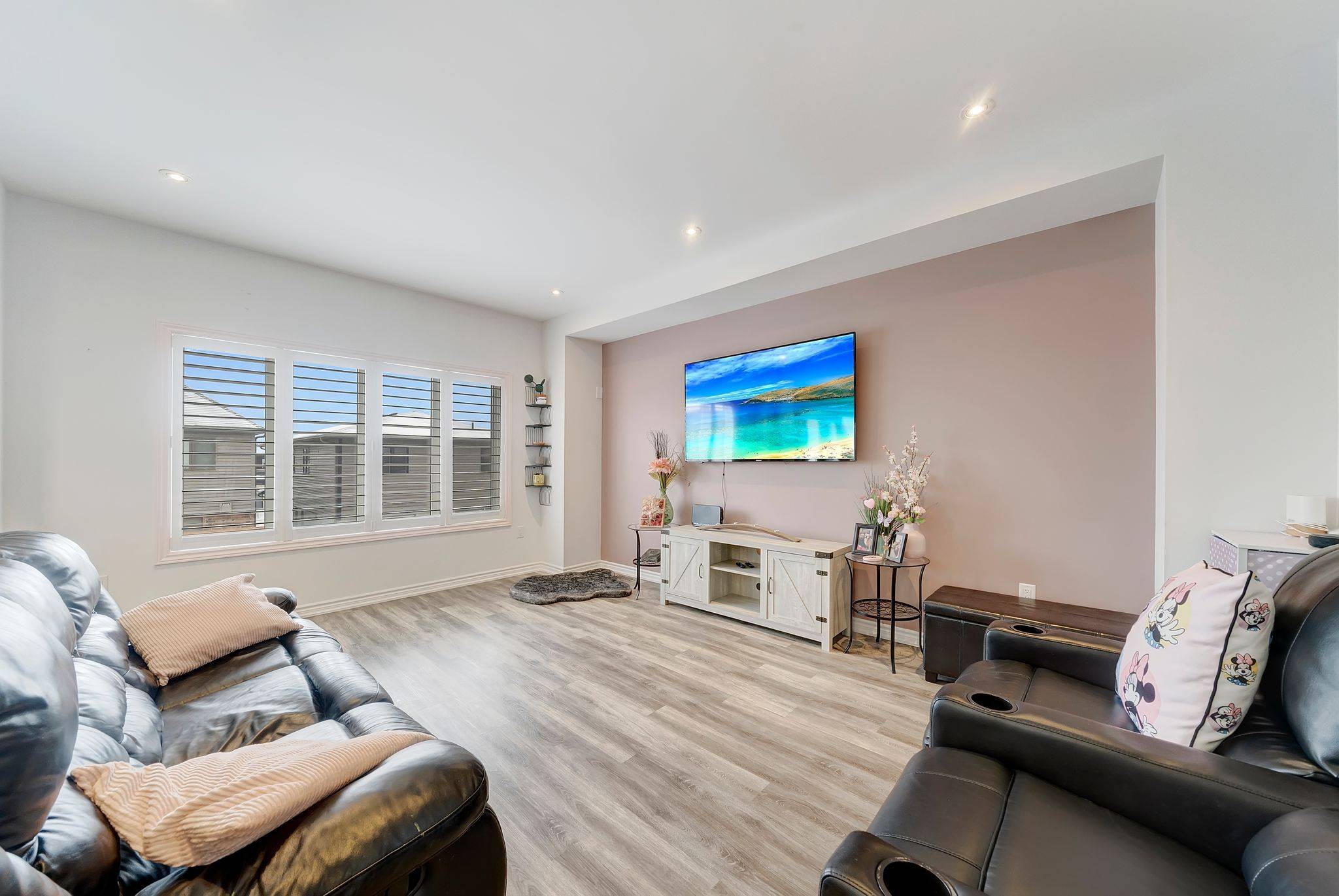 Lincoln, ON L3J 0S5,4071 Thomas ST