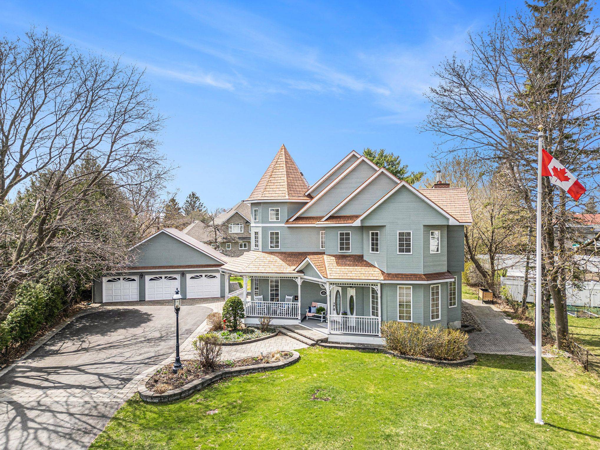 22 Ashwood CRES, Meadowlands - Crestview And Area, ON K2G 2S8