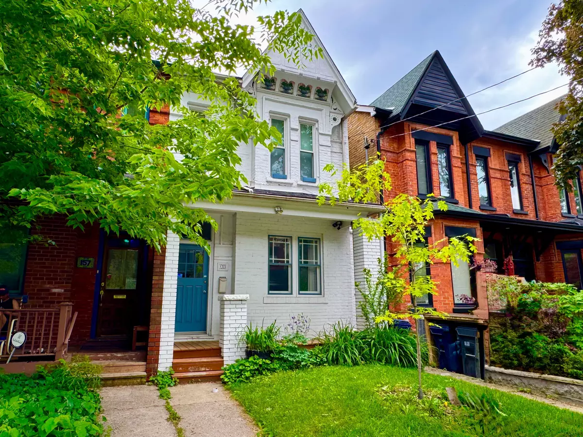 Toronto C01, ON M5S 2K9,155 Major ST