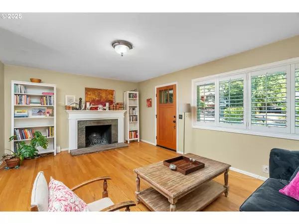 Portland, OR 97221,6007 SW 46TH AVE