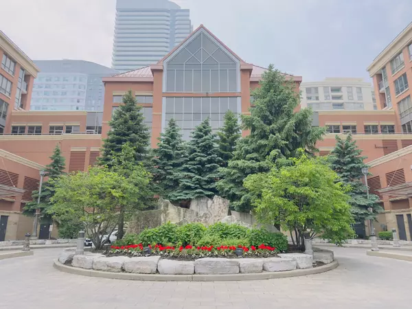 Mississauga, ON L5B 0C3,4090 Living Arts DR #2906