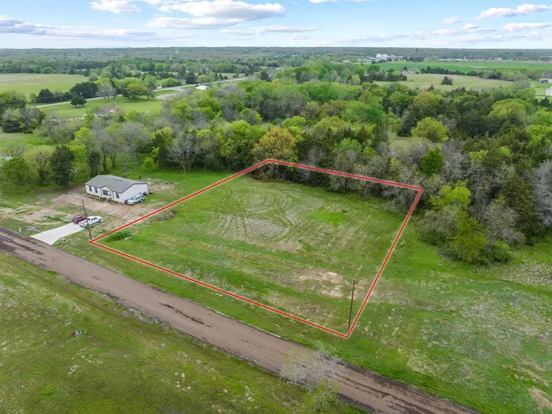 333 Hemby Way, Bonham, TX 75418