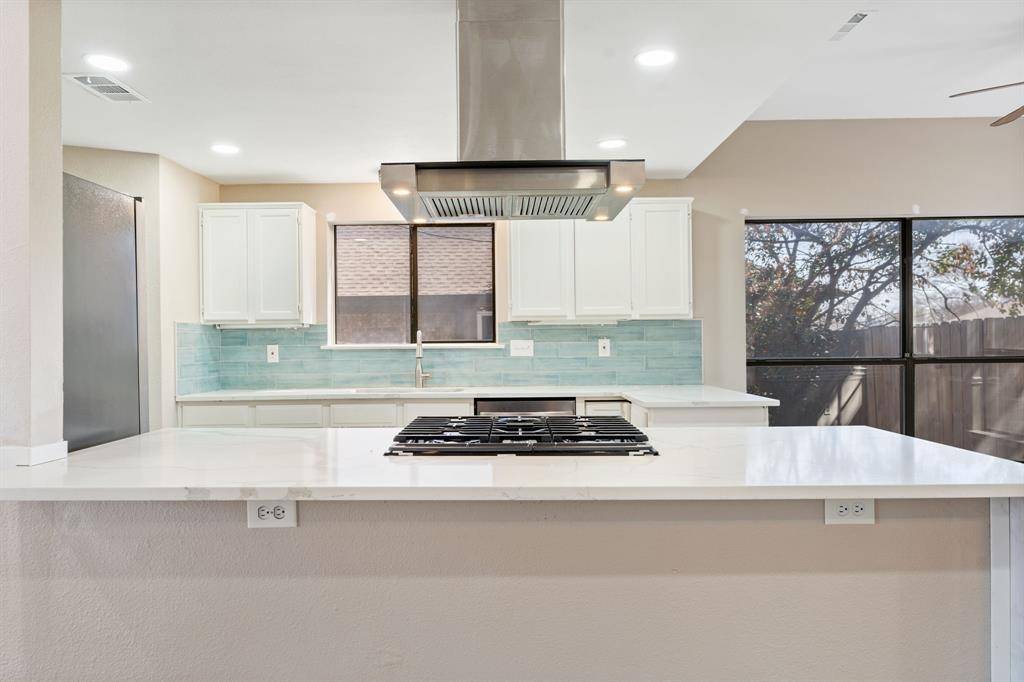 Lewisville, TX 75077,1542 Glenmore Drive
