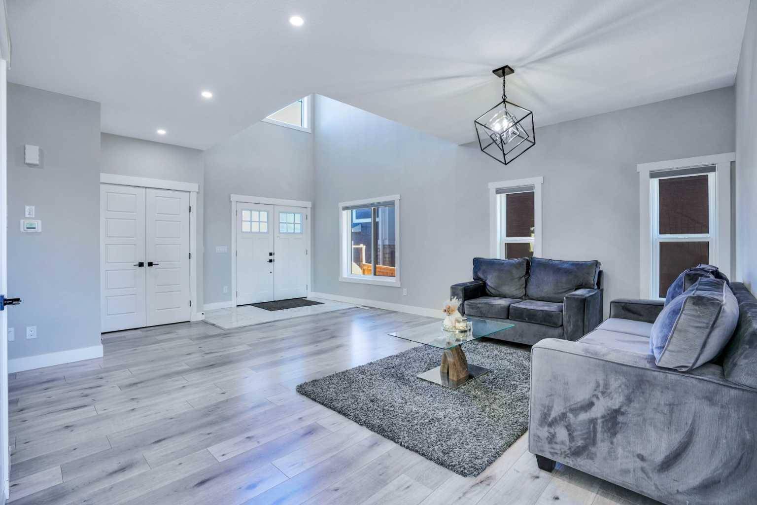 Chestermere, AB T1X 1Y8,146 Sandpiper PARK