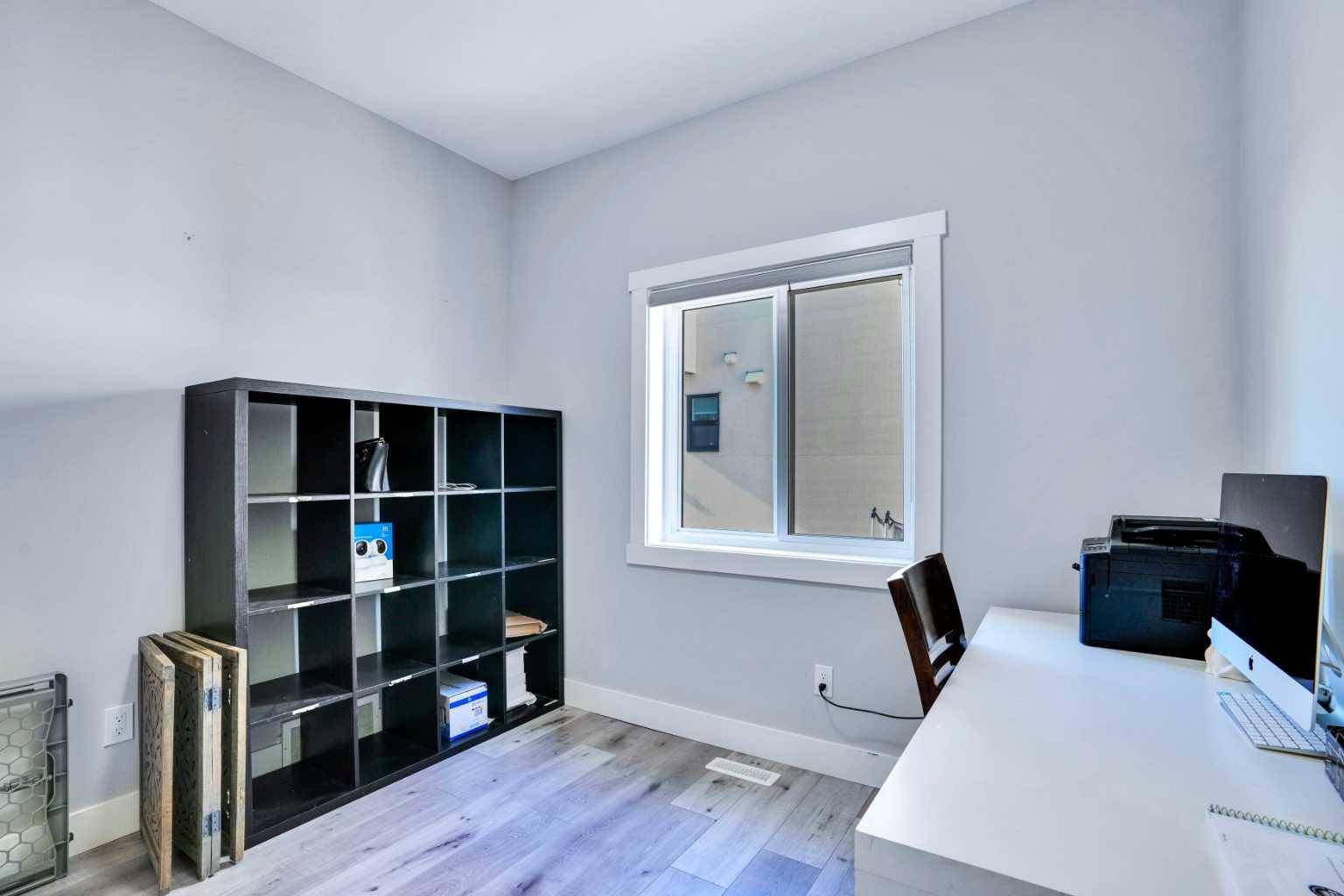 Chestermere, AB T1X 1Y8,146 Sandpiper PARK