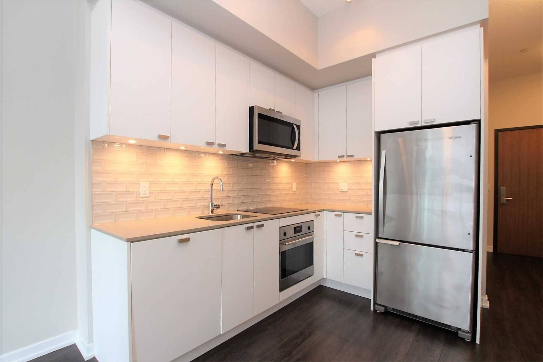 Toronto C15, ON M2J 1M6,56 Forest Manor RD #204