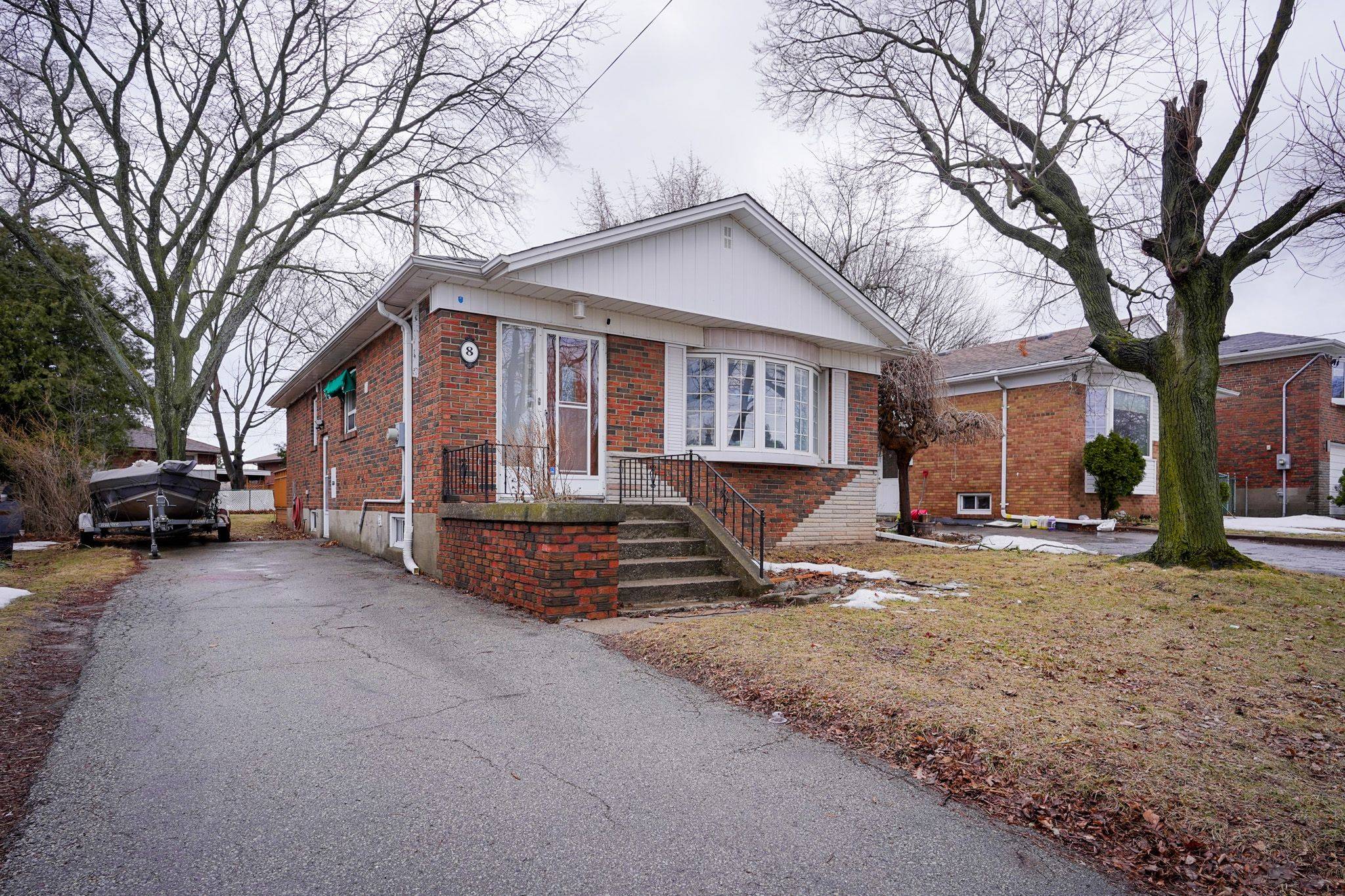 Toronto E09, ON M1G 1Z2,8 Chandler DR