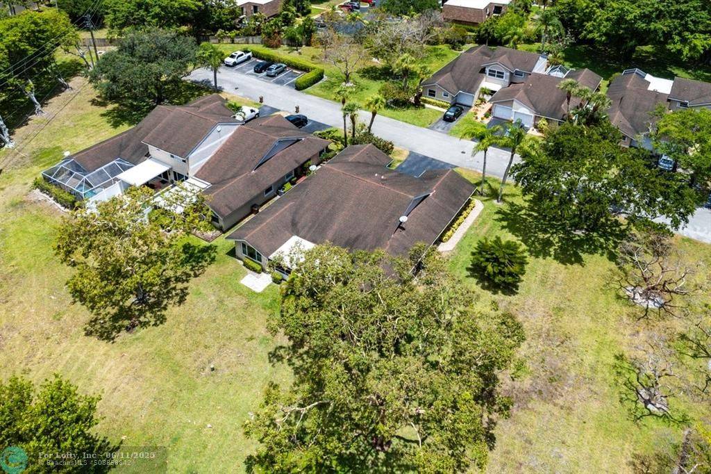 Deerfield Beach, FL 33442,1260 NW 52nd Way