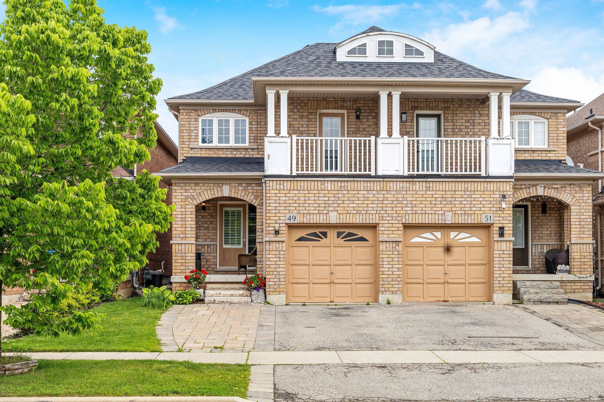 49 Lily LN, Halton Hills, ON L7G 6N1