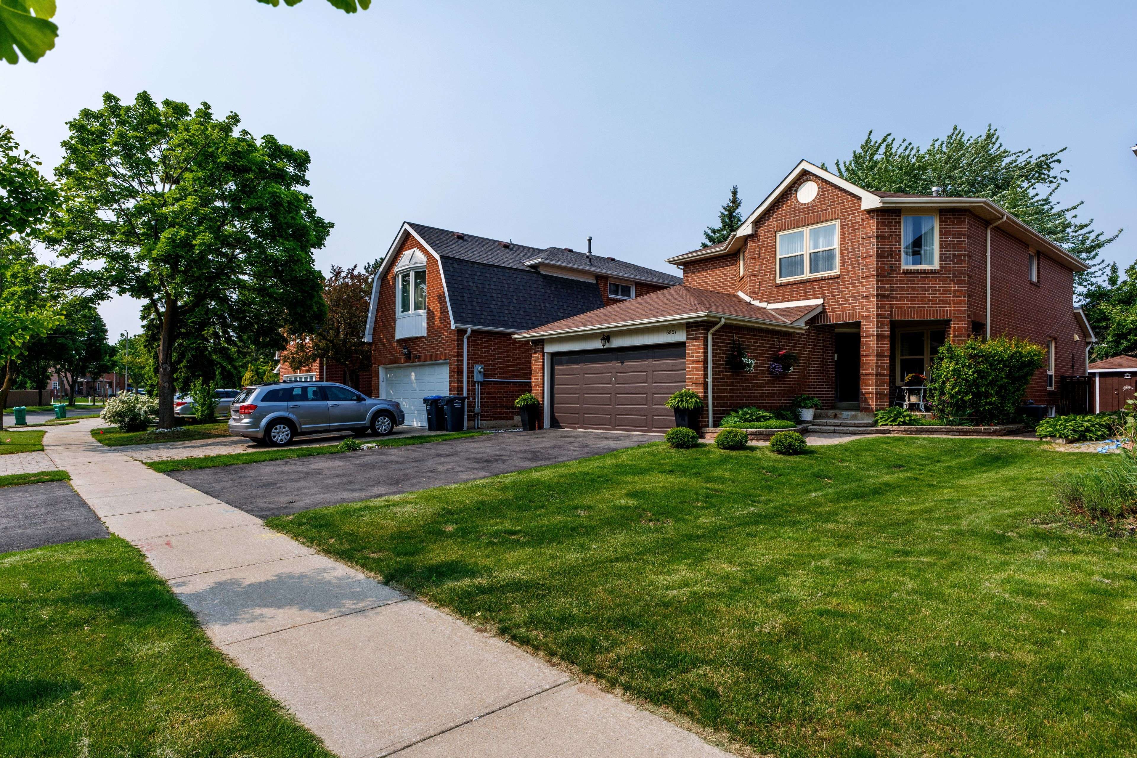 Mississauga, ON L5N 3X9,6827 Edenwood DR