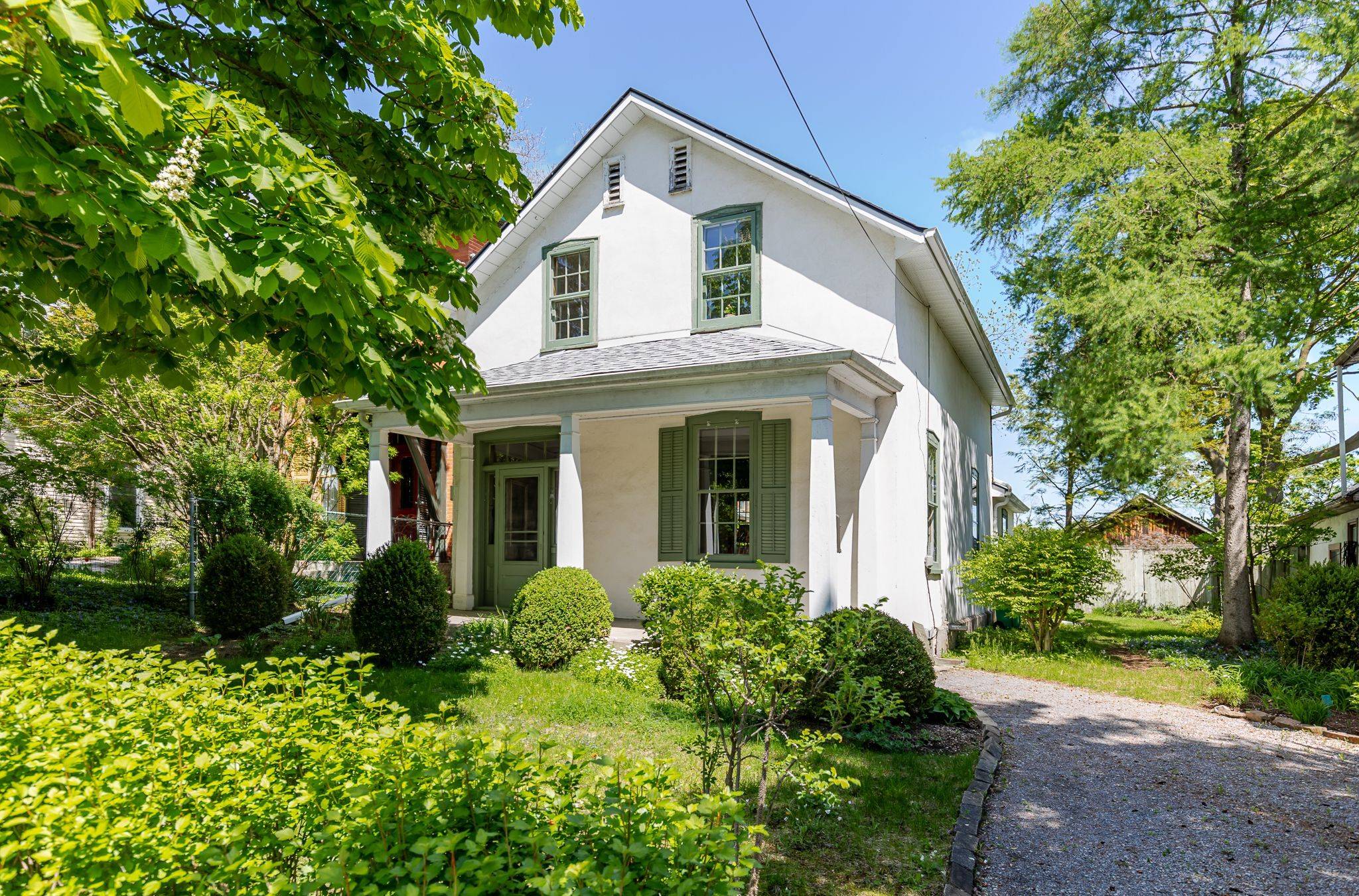 114 Dublin ST, Peterborough, ON K9H 3A9