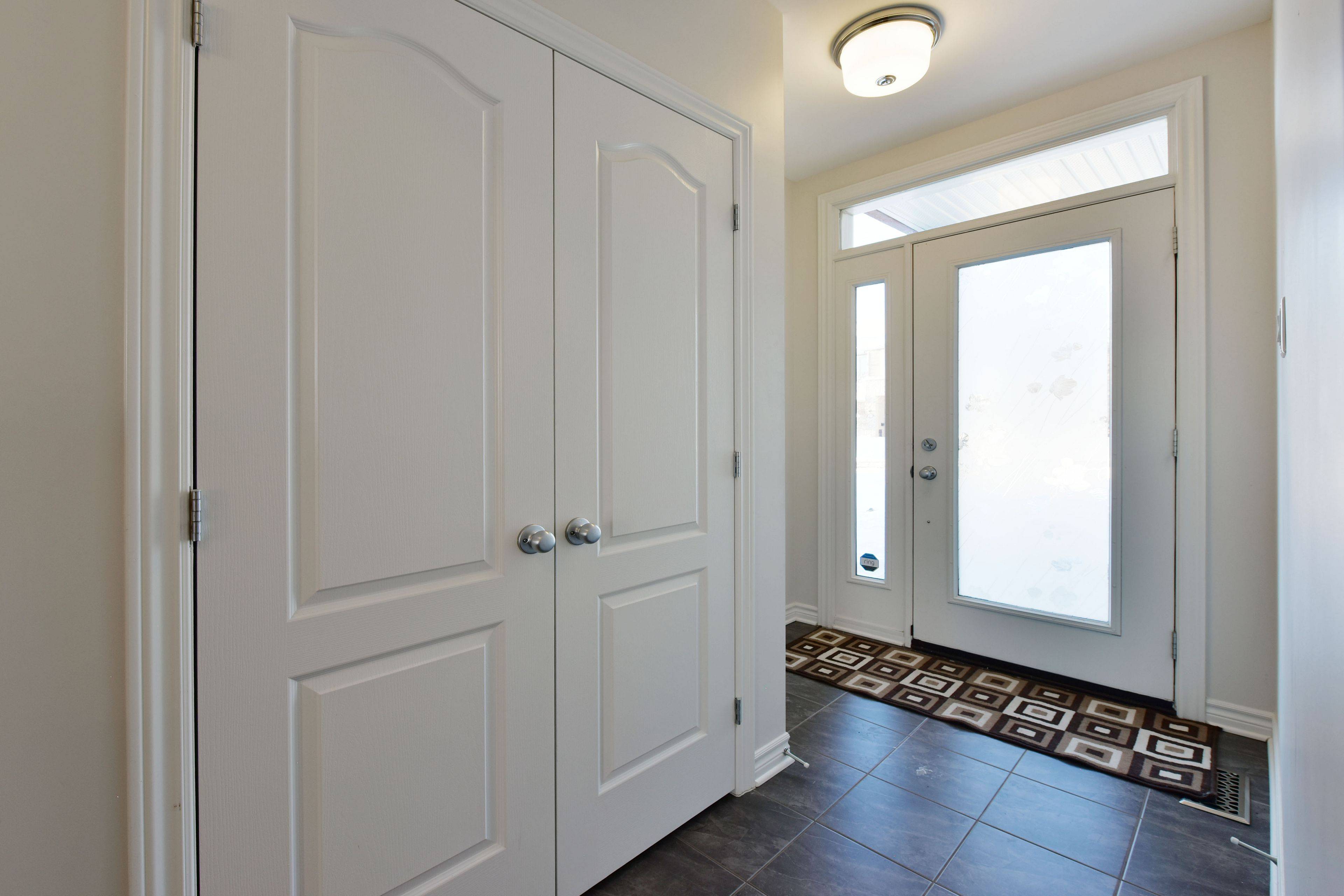 Barrhaven, ON K2J 0E4,256 BRAMBLING WAY