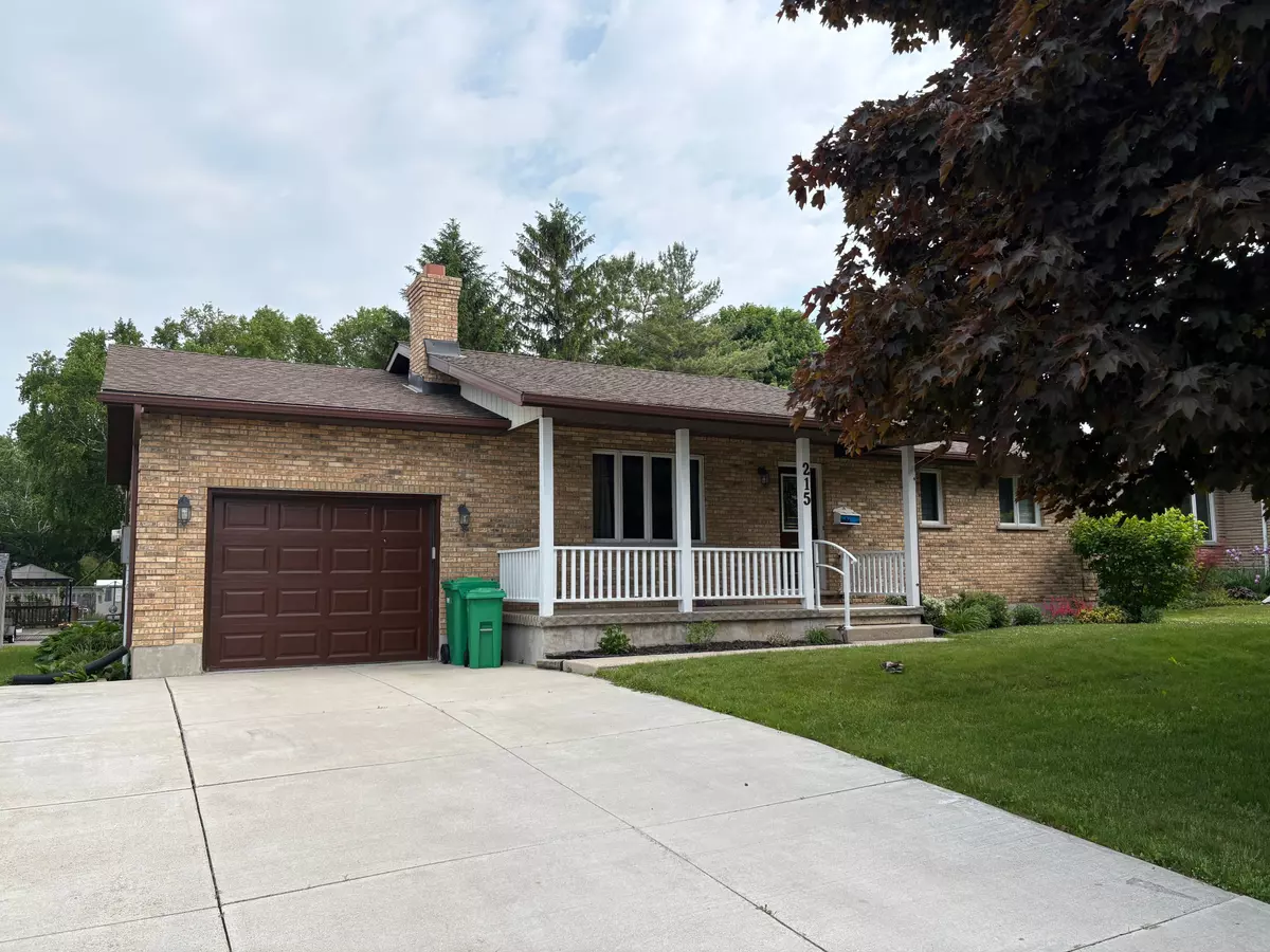 Goderich, ON N7A 1A8,215 Bennett ST E