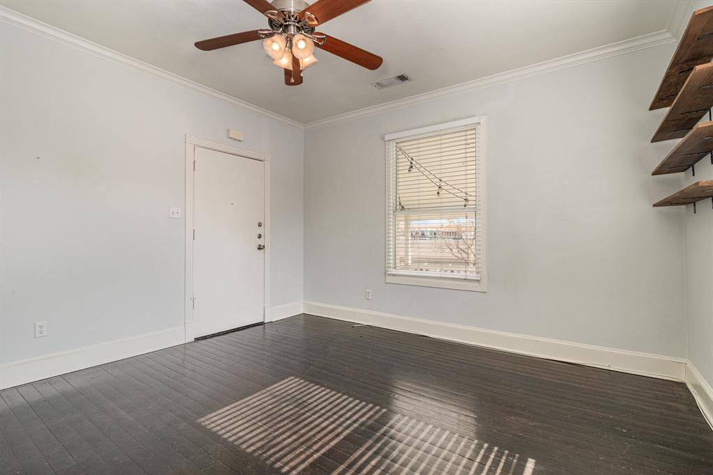Dallas, TX 75246,4507 Worth Street #B