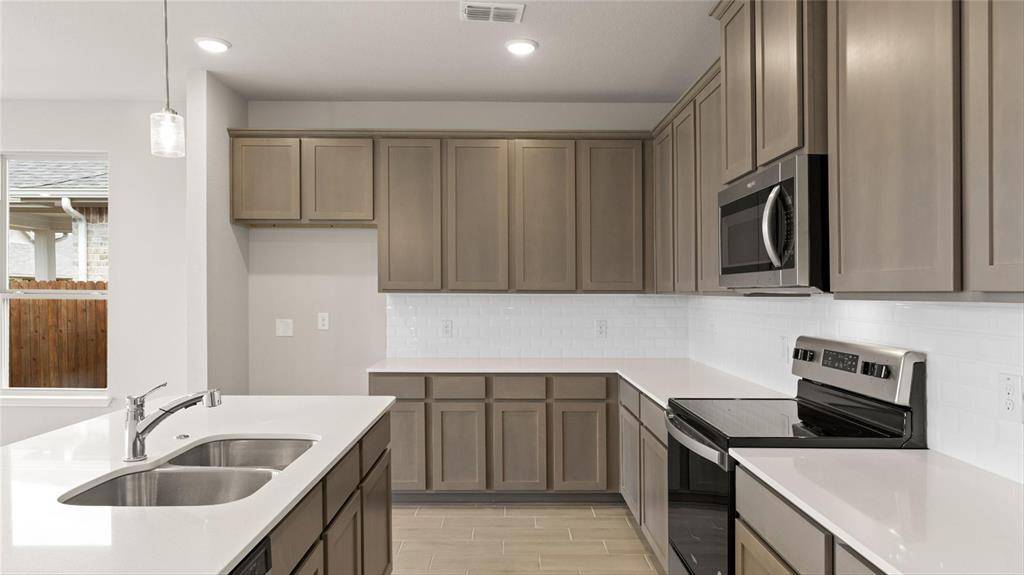 Fort Worth, TX 76123,6916 Lincoln Pin Way