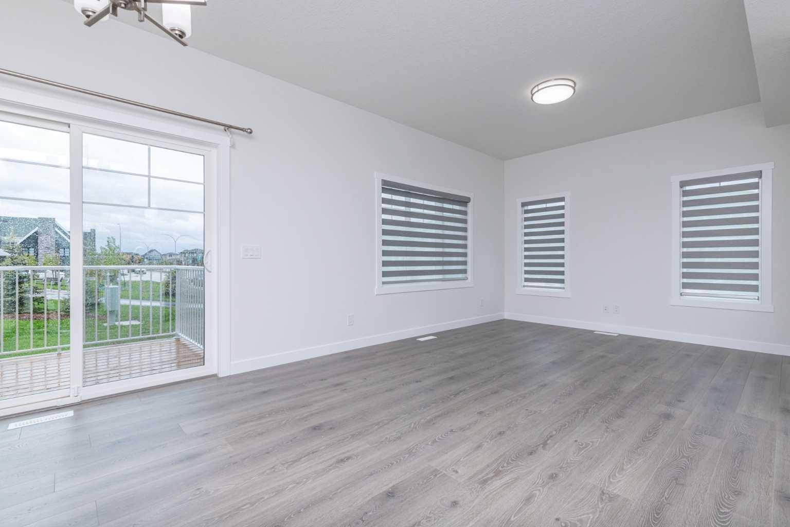 Calgary, AB T2X4L4,37 Walcrest LN Southeast