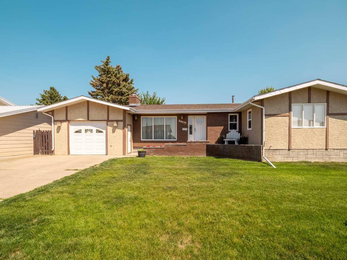 5407 45 ST, Taber, AB T1G 1G7