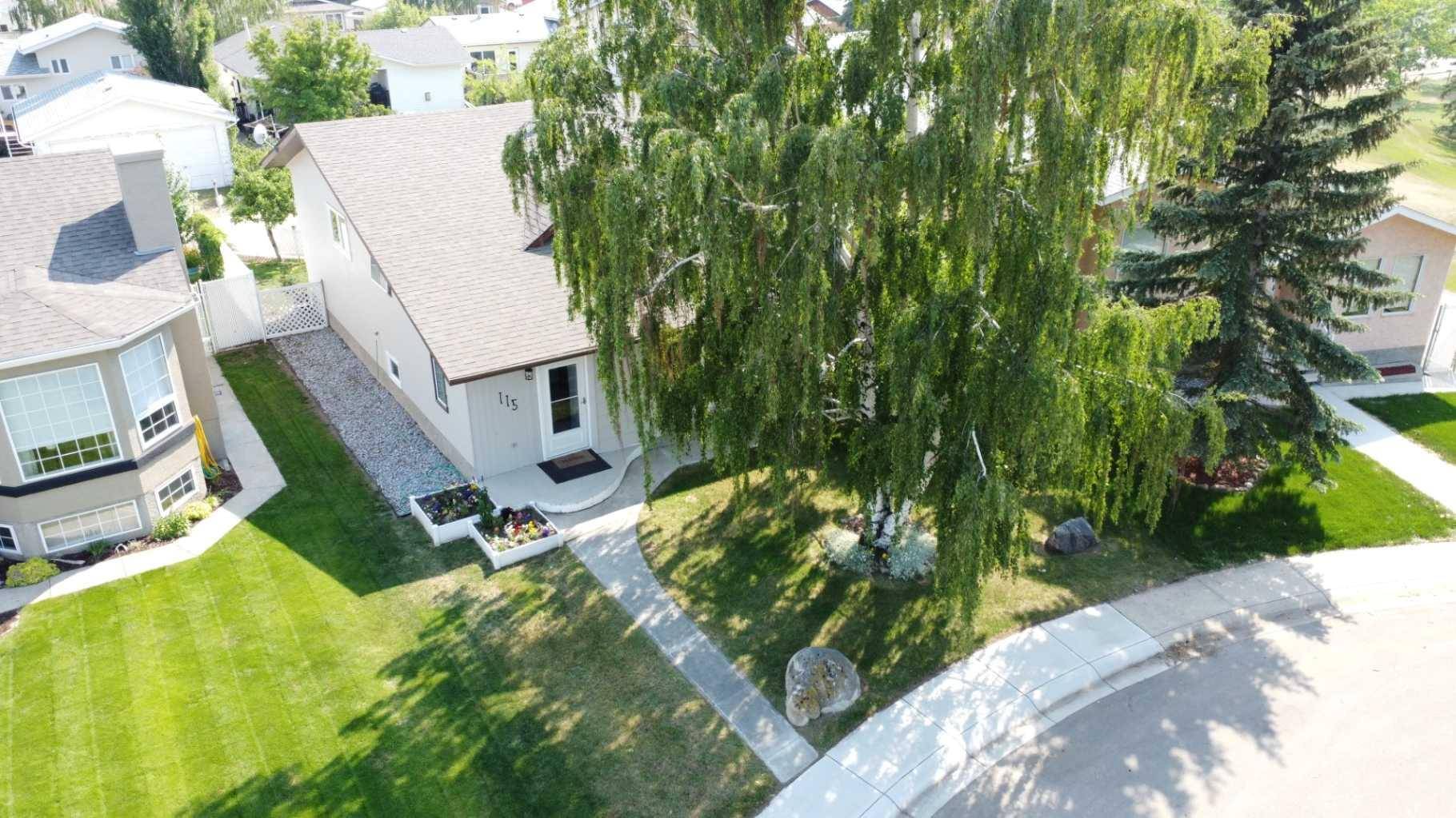 Hanna, AB T0J 1P0,115 Stephens CRES