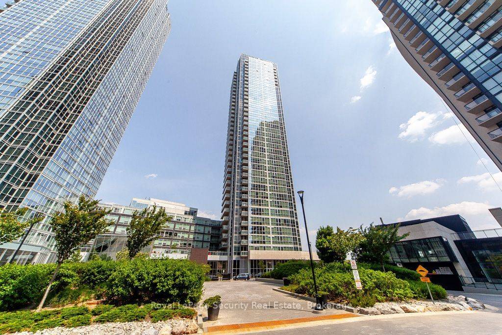 2908 Highway 7 RD #606,  Vaughan,  ON L4K 0K5