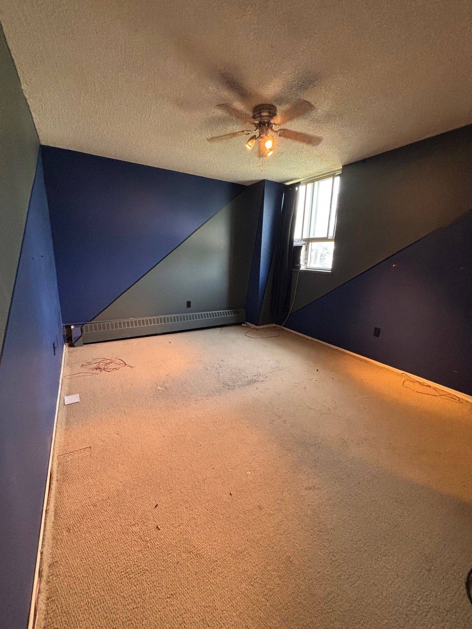 Mississauga, ON L4X 1S3,1625 Bloor ST #213