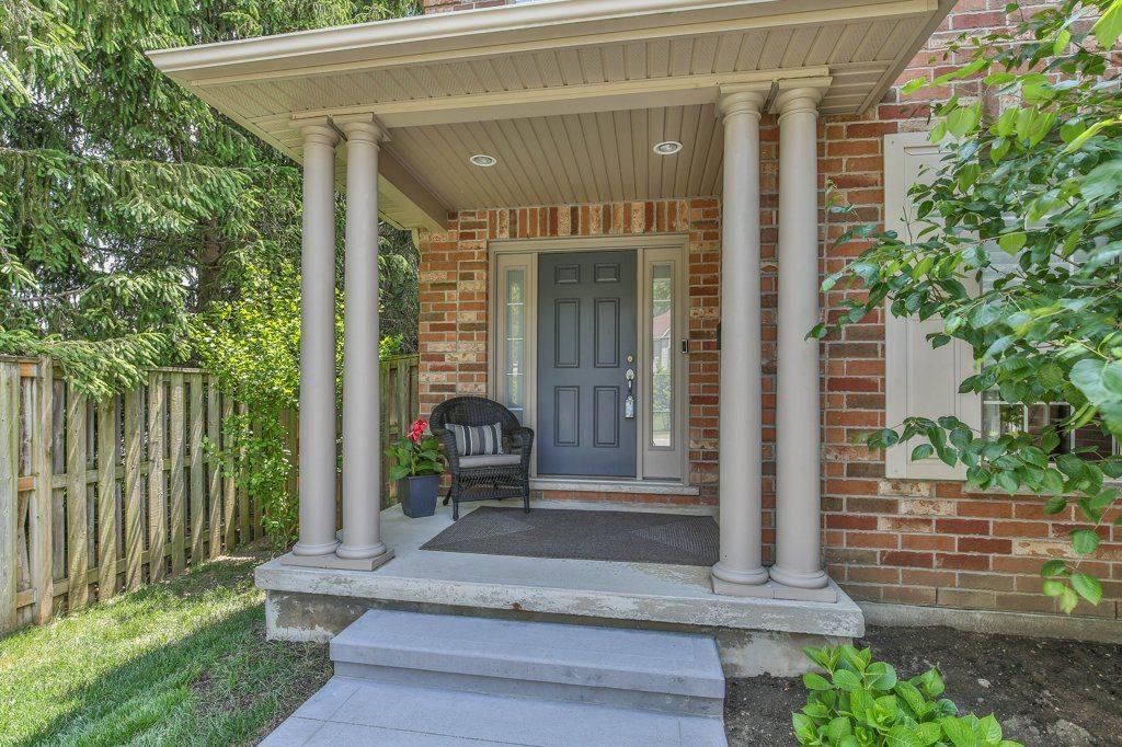 London South, ON N6K 4W8,896 CRANBROOK RD
