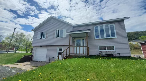8 Church Lane, Woody Point, NL AOK 1P0