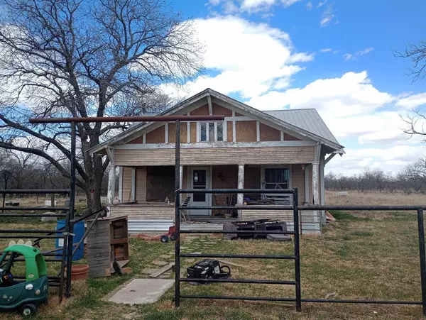 340 County Road 187a,  Comanche,  TX 76442