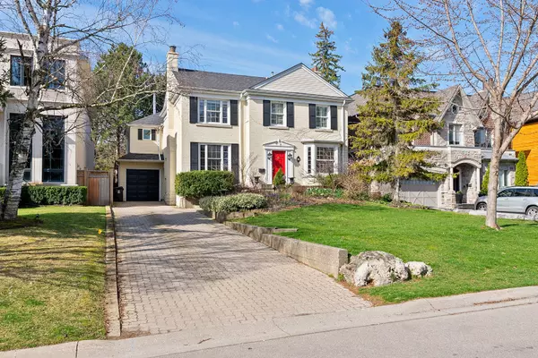 56 Mason BLVD, Toronto C04, ON M5M 3C8
