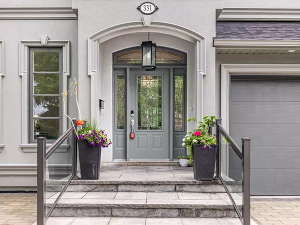 Toronto C07, ON M2R 2M1,331 Connaught AVE