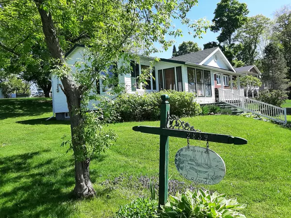 Champlain, ON K0B 1J0,2839 Domaine Chartrand ST E