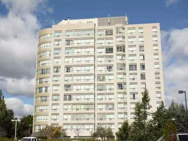 712 Rossland RD E #506, Whitby, ON L1N 9E8