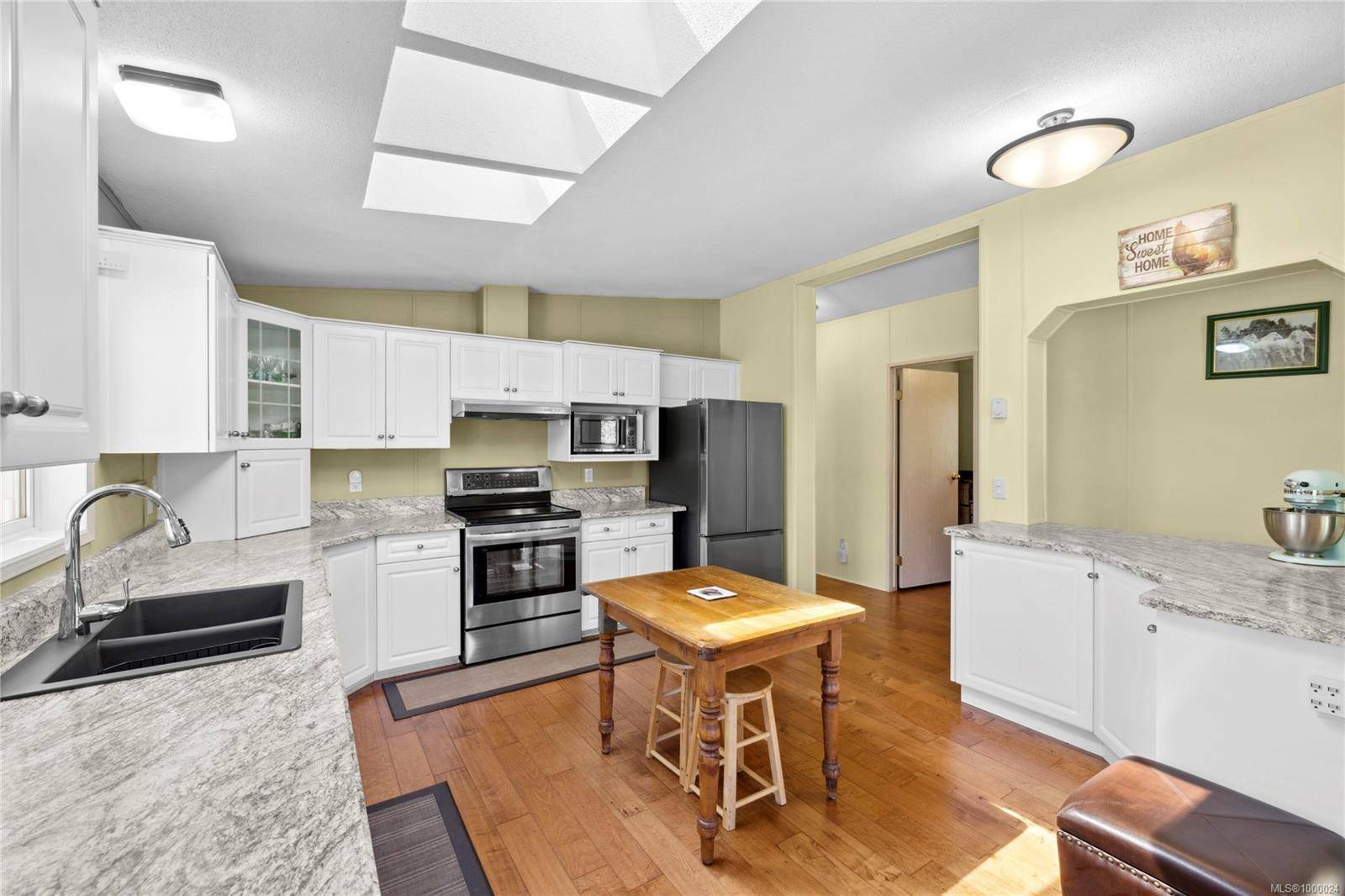 Qualicum Beach, BC V9K 2A5,2386 Fowler Rd