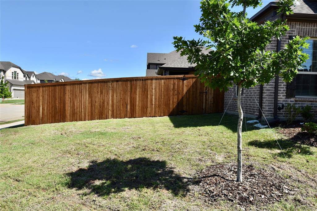 Corinth, TX 76210,2720 DICKINSON Drive