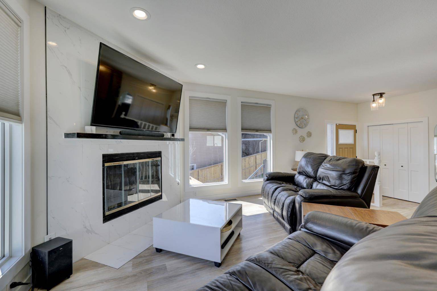 Calgary, AB T3G 1V5,347 Ranchridge Bay Northwest