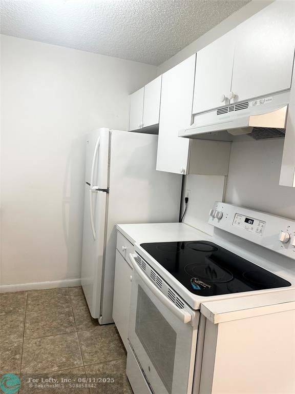 West Palm Beach, FL 33405,[StreetName,UnitNumber,StreetNumber,StreetDirPrefix]